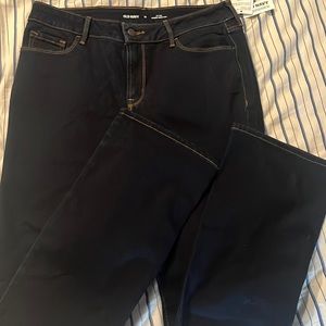 Brand new old navy mid rise kicker bootcut jeans